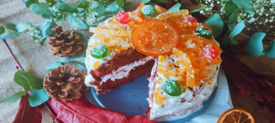 NUTTY DELIGHTS CHRISTMAS CAKE
