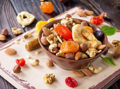 20 Ways to Incorporate Nuts & Dried Fruit for a Healthy Diet