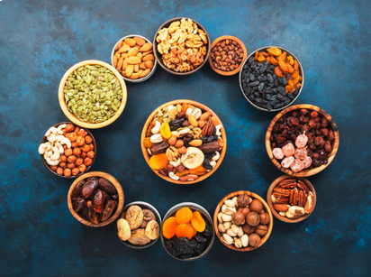 5 easy ways to include nuts and dried fruits into your daily diet.